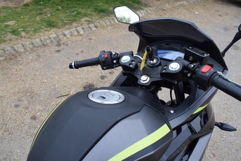 LEXMOTO LXS 125 EURO 5 2025 Petrol Manual in Black