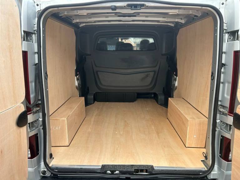 2017 Vauxhall Vivaro 2900 1.6CDTI BiTurbo 125PS Sportive H1 D/Cab PANEL VAN DIESEL Manual