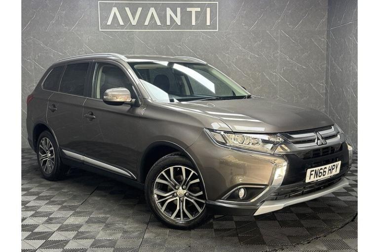 2016 Mitsubishi Outlander DI-D GX3 SUV Diesel Automatic