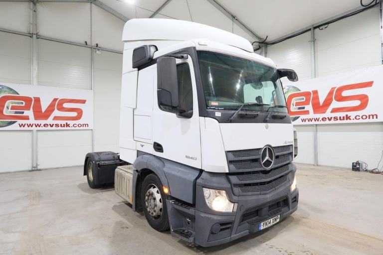 2014 (14 PLATE) Mercedes Benz Actros 1840 4x2 Euro 6 Tractor Units