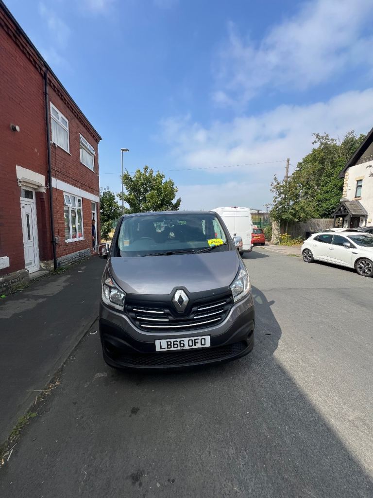 Renault, TRAFIC, MPV, 2016, Manual, 1598 (cc), 5 doors