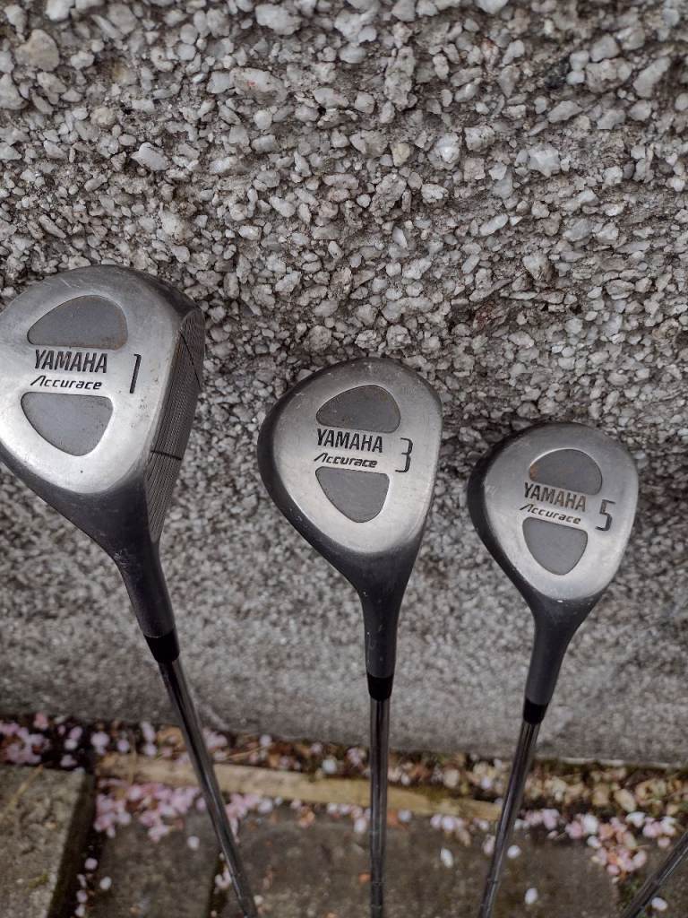 LOADS OF SETS OF GOLF CLUB DRIVERS £1 each or £20 for the lot 