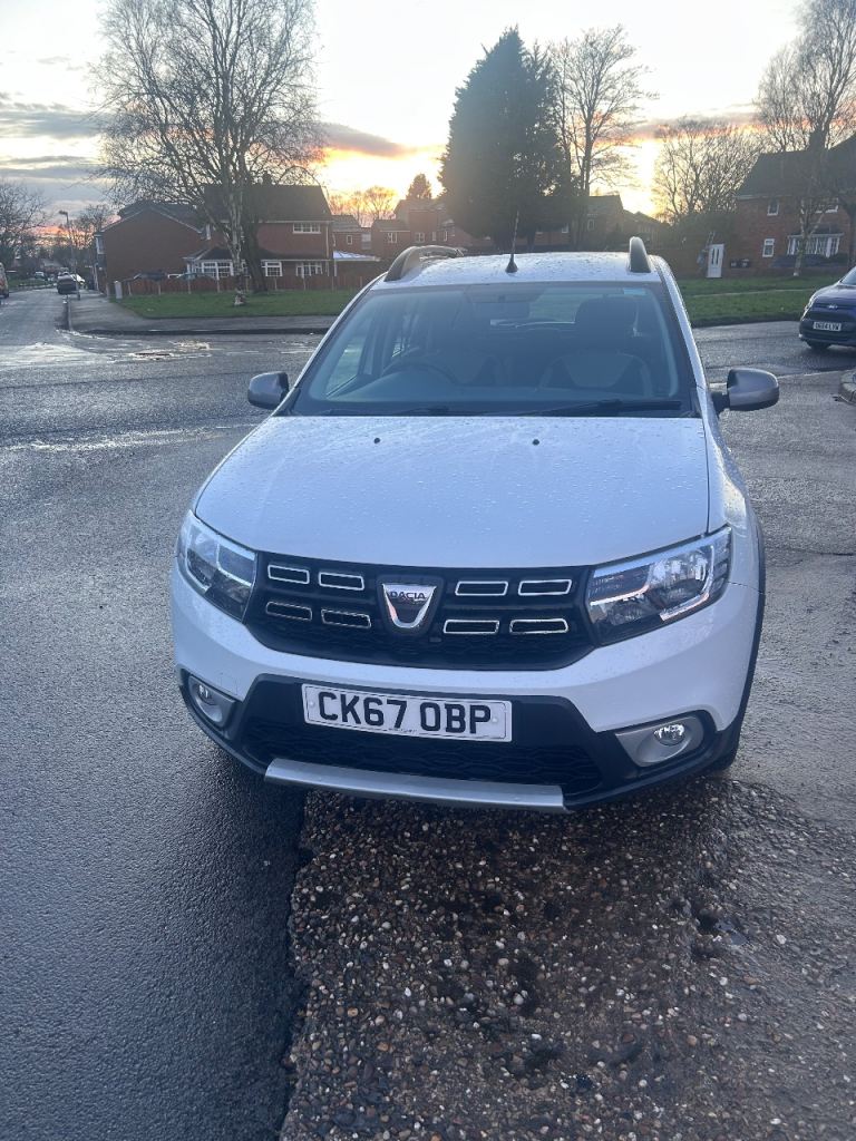 Dacia, SANDERO STEPWAY, Hatchback, 2018, Manual, 898 (cc), 5 doors