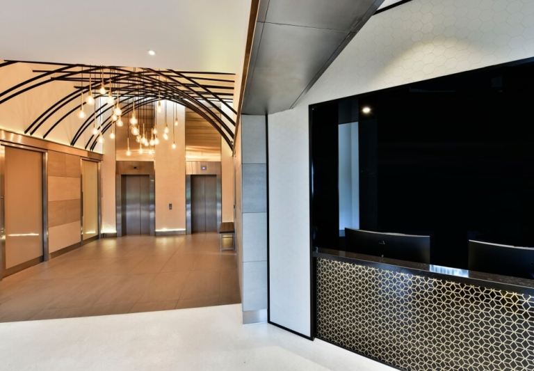 Furnished offices to rent in *St Paul's*. Office Spaces for 2 to 40 desks EC1