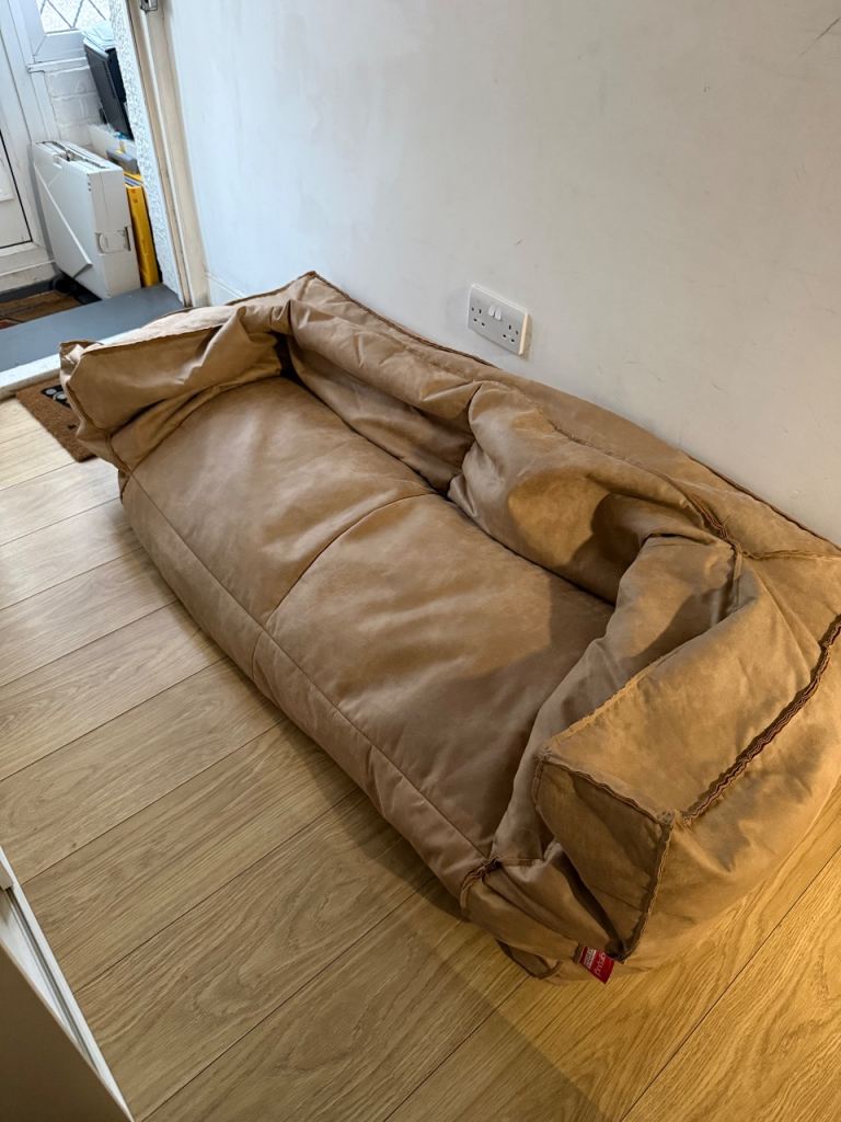Lounge Pug The 2 Seater Albert Sofa Bean Bag