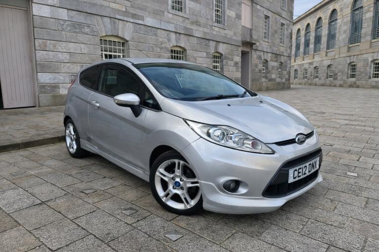 2012 Ford Fiesta 1.6 Zetec S 3dr HATCHBACK Petrol Manual
