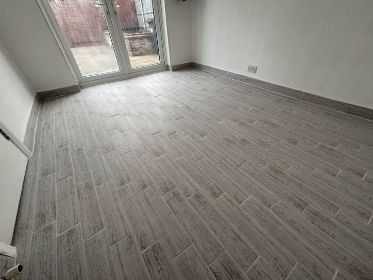 2 Bedroom Flat To Let - 5mins walk from Hounslow West Underground Station