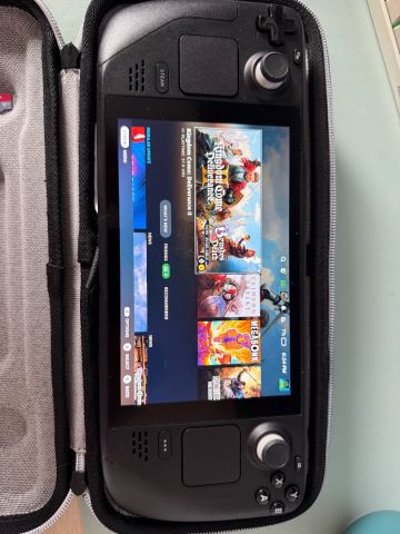 Steam Deck LCD 64gb + 512gb micro SD | in Alloa, Clackmannanshire