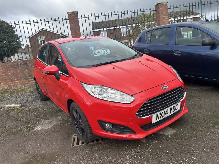 2014 Ford Fiesta 1.3 Zetec Hatchback Petrol Manual