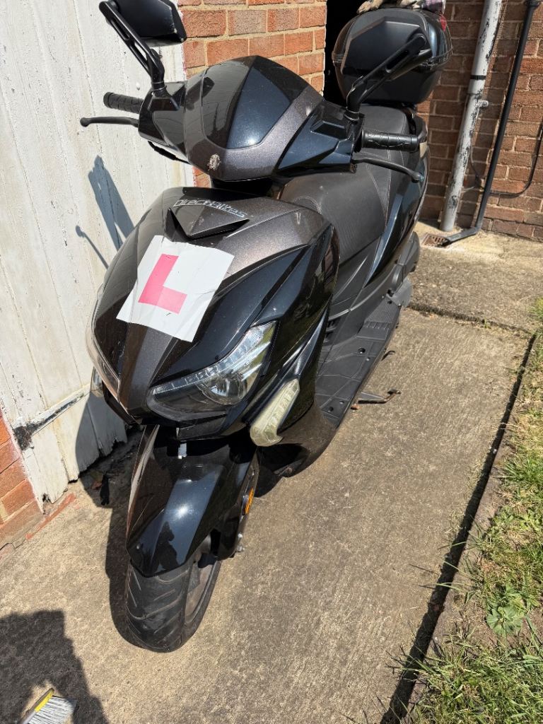 Direct Bikes Python 125cc