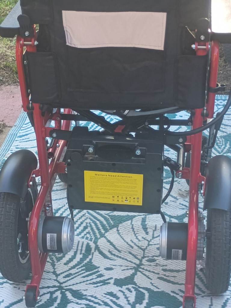 Powered wheelchair 
