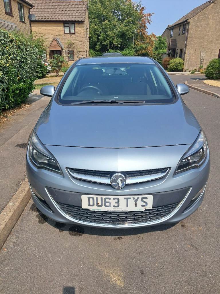 Vauxhall Astra 2.0L Cdti - CHEAP TAX! 12 MONTHS MOT!