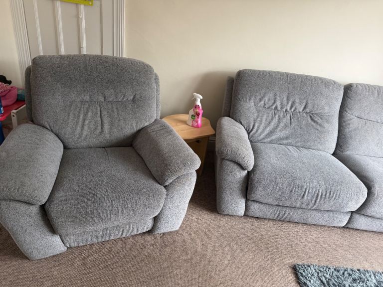 Manual recliner 3 seater sofa and single arm chair 