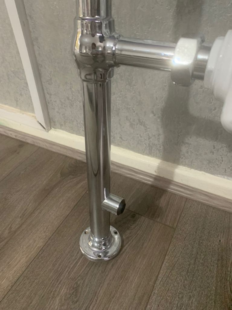 Bathroom accessories 