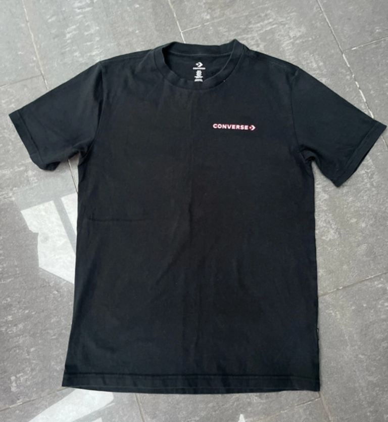 Men's converse t-shirt excellent condition size XS