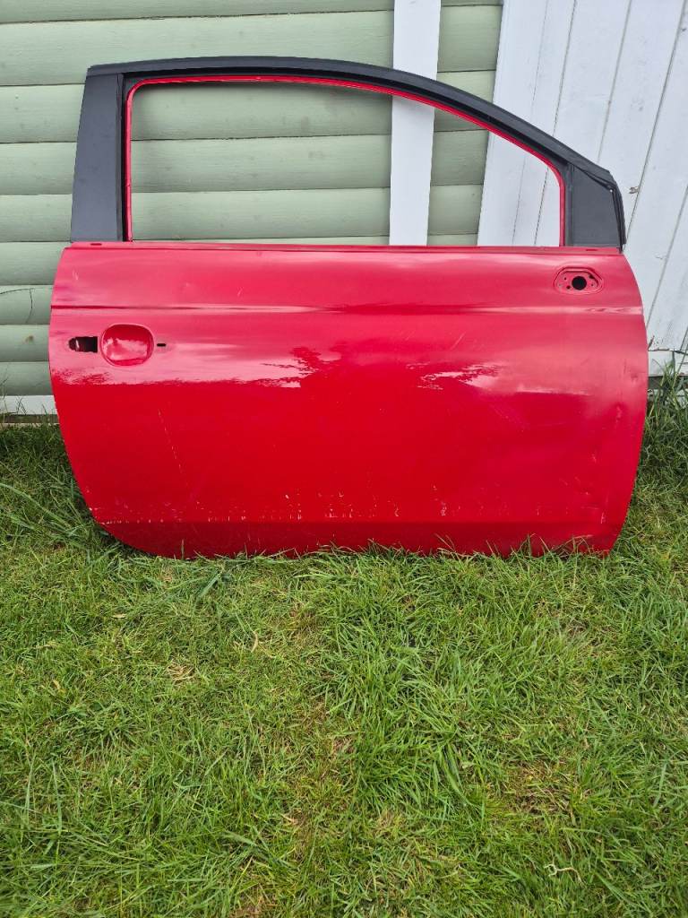 Fiat 500 driver's side door 