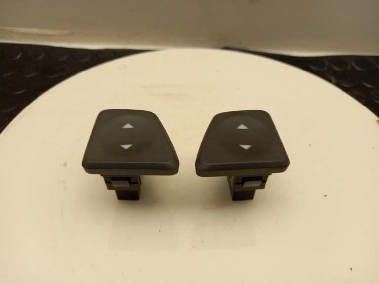 Fiat 500 Electric Window Switch 2007-2015 3 Door Hatchback