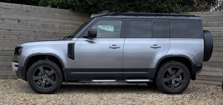 LAND ROVER DEFENDER 3.0 D250 MHEV SE 2021