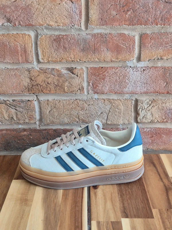 Adidas Gazelle womens uk4.5 brand new in box