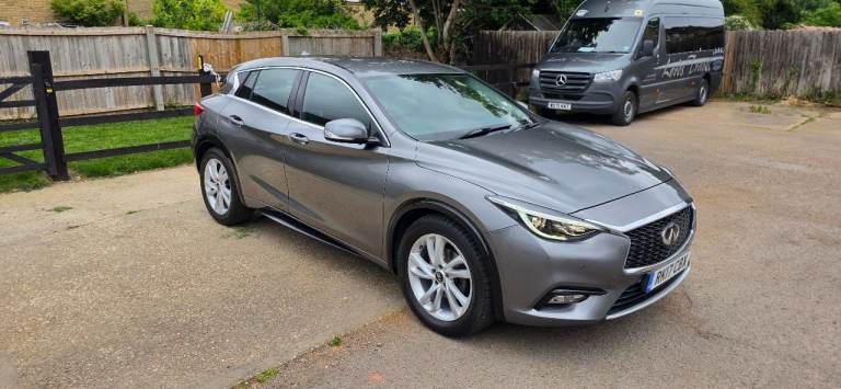 Infiniti, Q30, Hatchback, 2017, Manual, 1461 (cc), 5 doors
