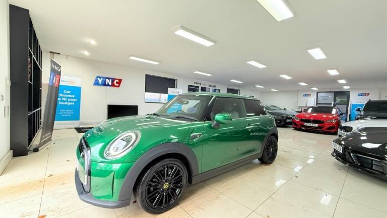 2021 MINI Electric Hatch Cooper SE 32.6kWh Level 2 Auto 3dr Hatchback ELECTRIC Automatic