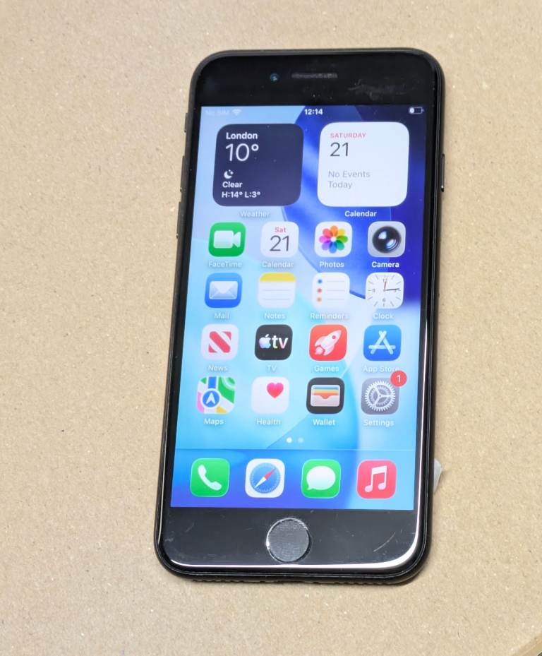 Unlocked iPhone SE 2nd Gen 64GB iOS 26 cheap phone for work, business, personal use 