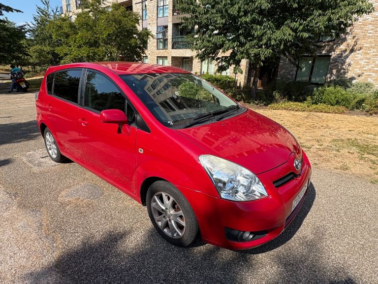 7 Seater Toyota VERSO 1.8 SR 2008 Auto 1.8 petrol,drives great,parking sensors,full serv. history 