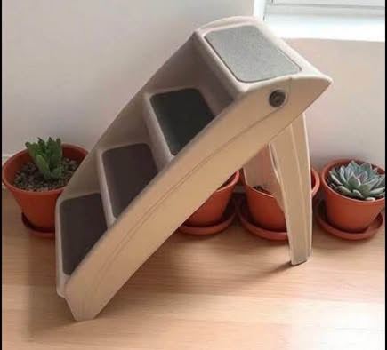 rand-new pet Steps with four steps and nonslip removable  mats on each step