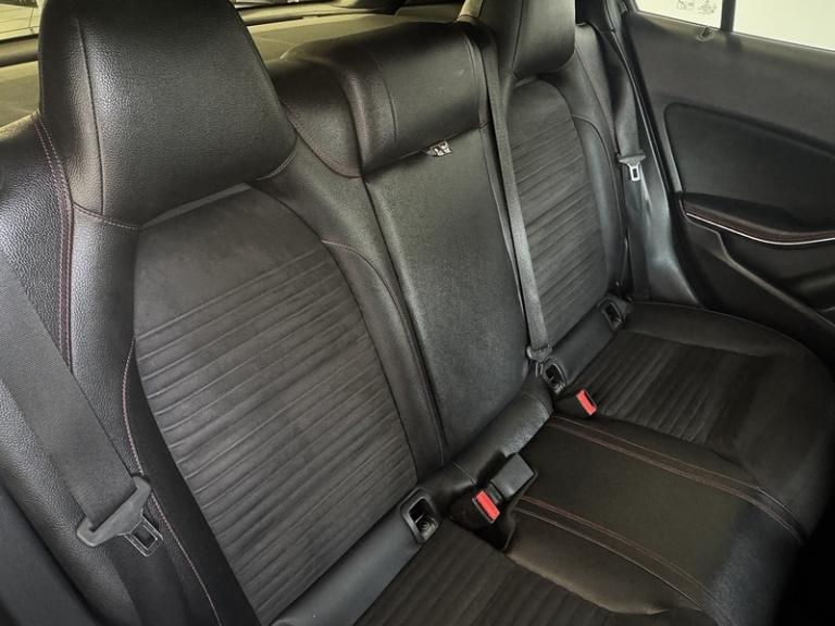 2018 Mercedes-Benz GLA GLA200d AMG Line SUV Diesel Manual