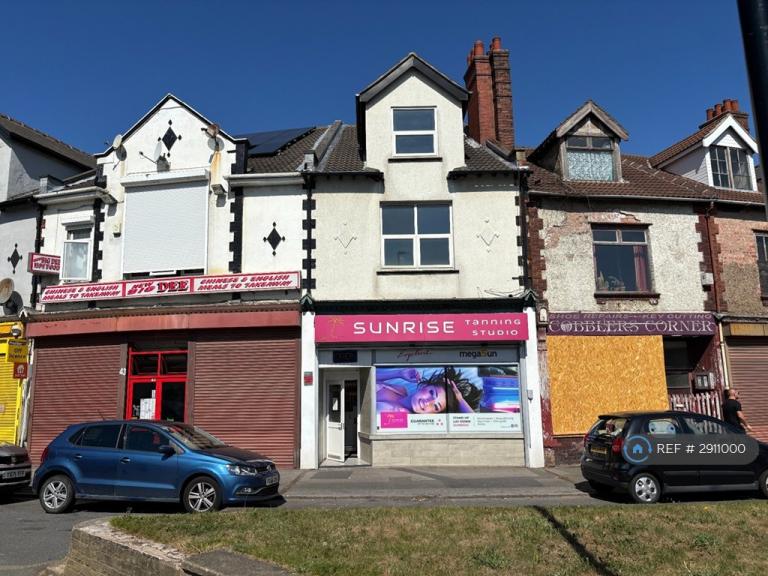 3 bedroom flat in Arksey Lane, Bentley, Doncaster, DN5 (3 bed) (#2911000)