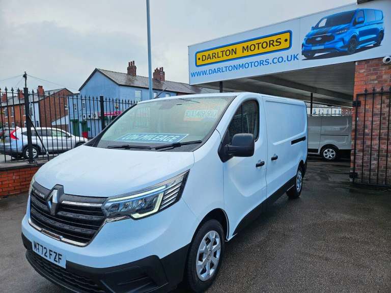 2022 Renault Trafic LL30 BUSINESS DCI * ONLY 7000 MILES * Panel Van Diesel Manual
