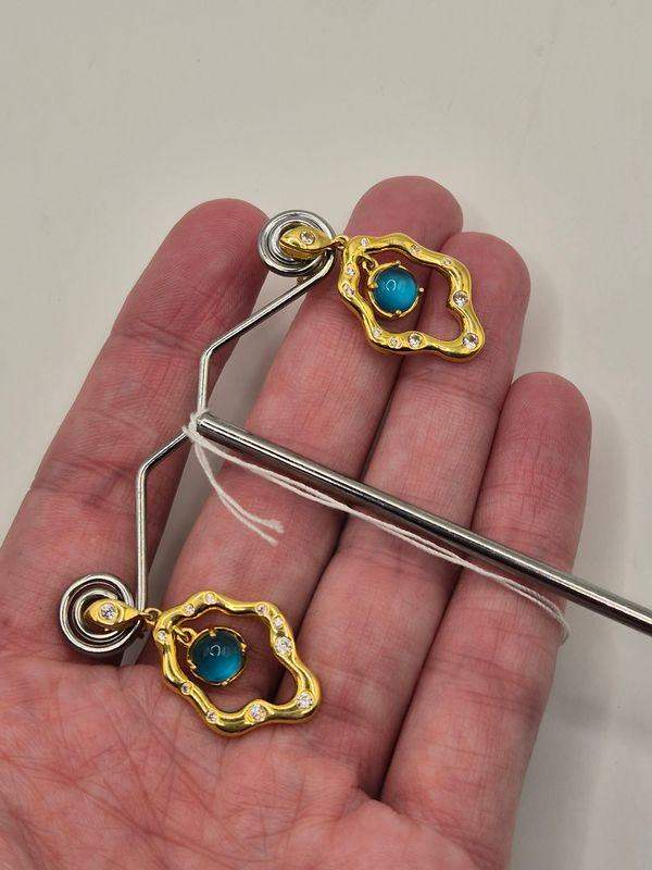NEW 925 silver, 18ct gold plated, moonstone & white zircon earrings
