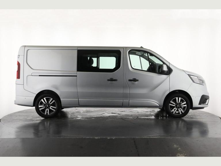 2025 Renault Trafic LL30 Blue dCi 170 ExtraSport[Safety] Crew Van EAG9 PANEL VAN Diesel Automatic