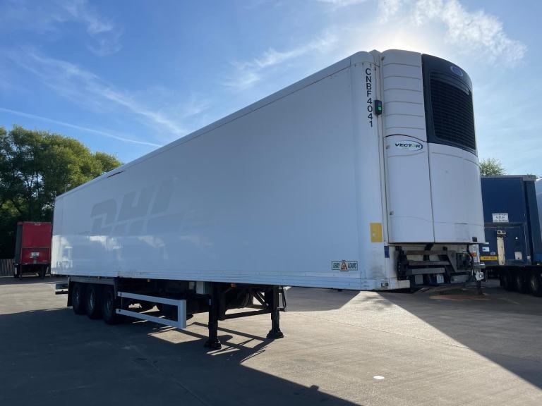 GRAY AND ADAMS 44FT FRIDGE/FREEZER BOX TRAILER – 2015 – C388744