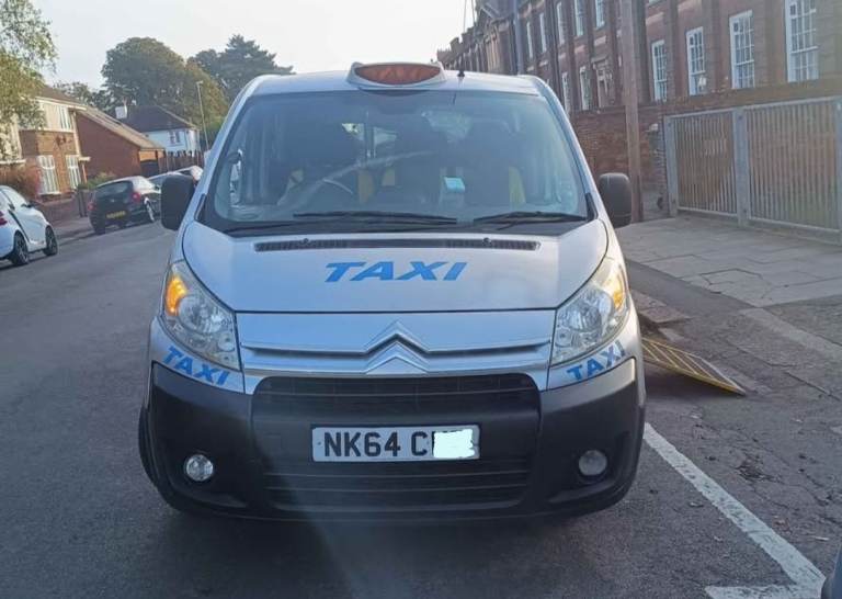 Citroen Dispatch 9 Seater Minibus