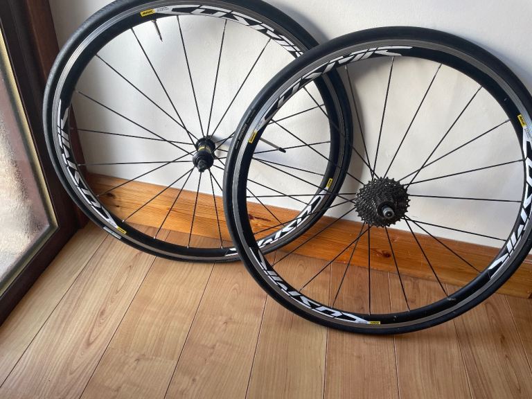Cosmic carbon 700 wheels