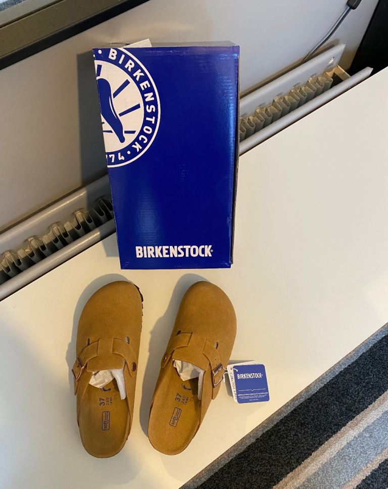 NEW Birkenstock Boston Soft Footbed Clogs - Size 37 Brown Suede