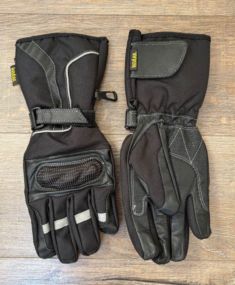 Motorbike gloves