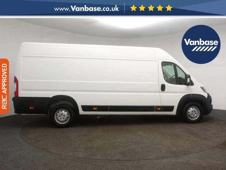 2021 Peugeot Boxer 2.2 BlueHDi 435 Professional Panel Van 5dr Diesel Manual L4 H2 Euro 6 (s/s) Pa...
