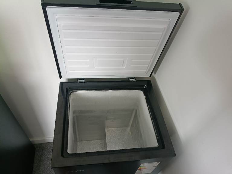 HYE Chest Freezer 99L - Black, As Good As New