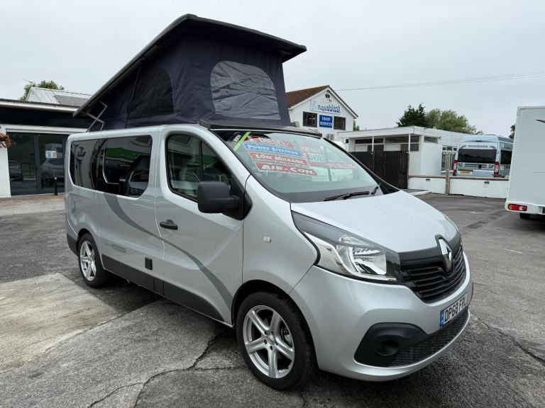 Renault Trafic Sussex  Manhattan  DIESEL MANUAL 2018/68