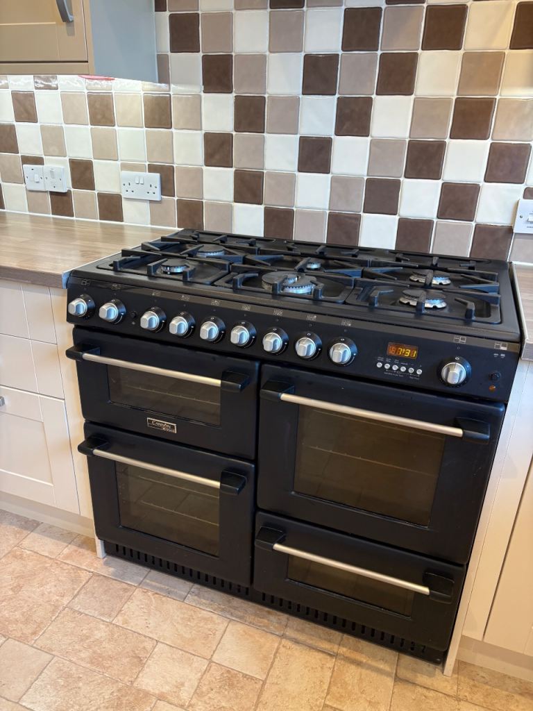 Cannon Hotpoint Gas Range Double Oven