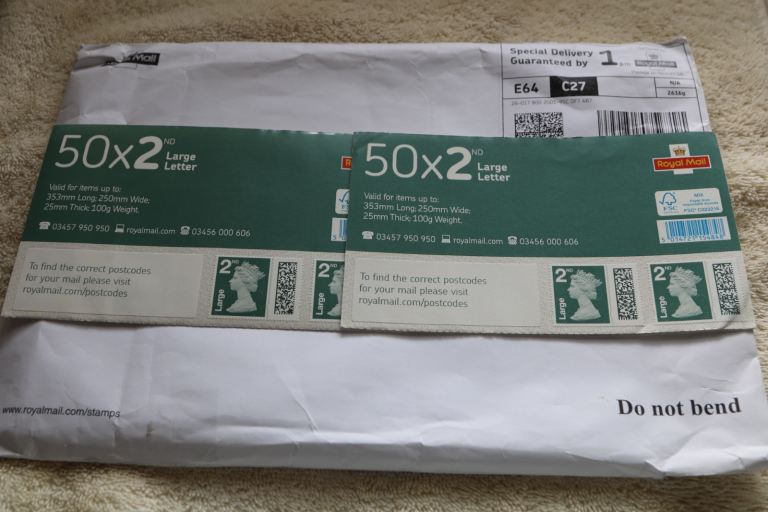 image for (100) GENUINE ROYAL MAIL 2nd CLASS LARGE LETTER STAMPS (SWAP OUT)