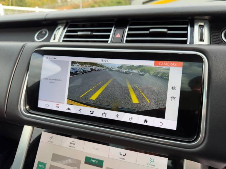 2020 70 RANGE ROVER 3.0 SD V6 VOGUE SE Diesel Auto with only 38,000 miles