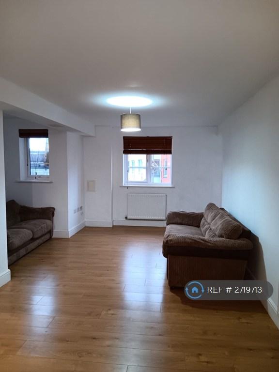 2 bedroom flat in Billington Grove, Willesborough, Ashford, TN24 (2 bed) (#2719713)