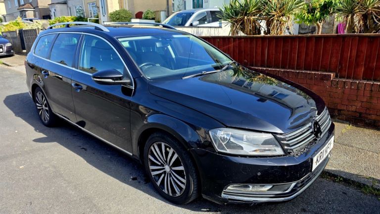 Volkswagen, PASSAT, Saloon, 2011, Manual, 1968 (cc), 4 doors