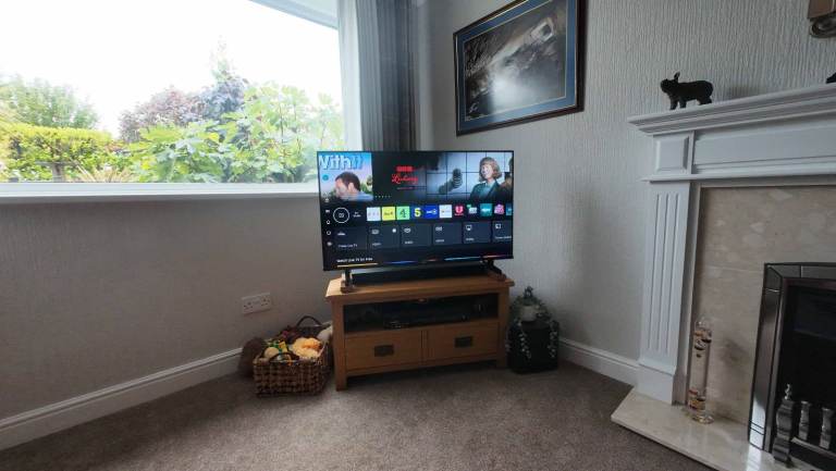 40 Inch Television In Good Working Order 