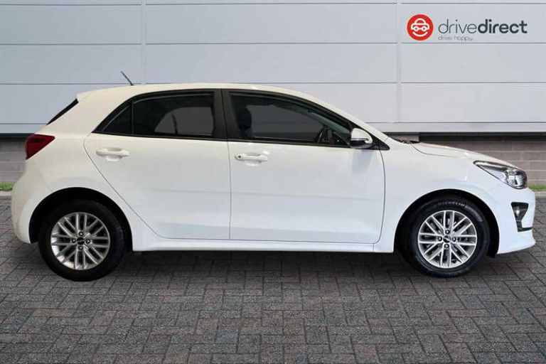 2022 Kia Rio 1.0 T-GDi 2 Hatchback 5dr Petrol DCT Euro 6 (s/s) (99 bhp) Hatchback Petrol Automatic