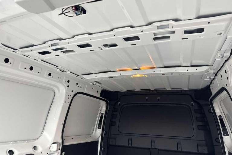 2025 Volkswagen Caddy Maxi C20 Caddy Cargo Commerce Maxi 102 PS 2.0 TDI 6sp Manual Van DIESEL Manual