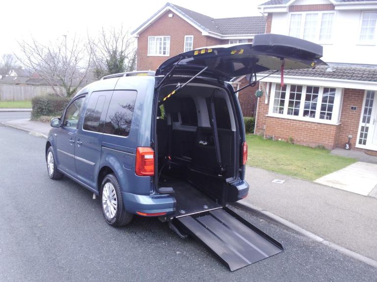 2016/66 Volkswagen Caddy C20 Life WHEELCHAIR ACCESS - Drive From Wheelchair